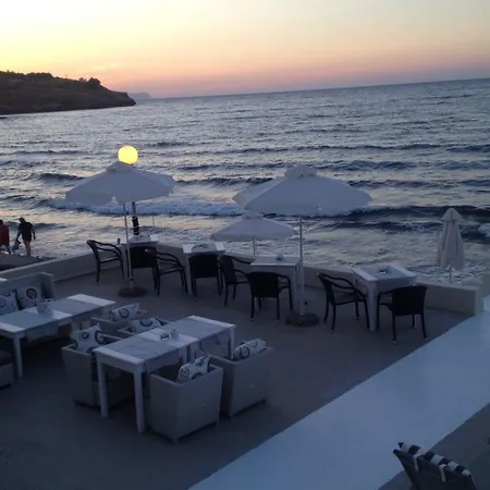 Filoxenia Hotel