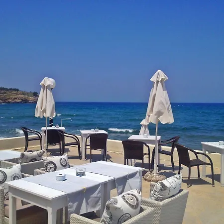 Filoxenia Hotel 2*